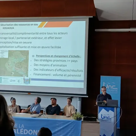 forum caledonien 02